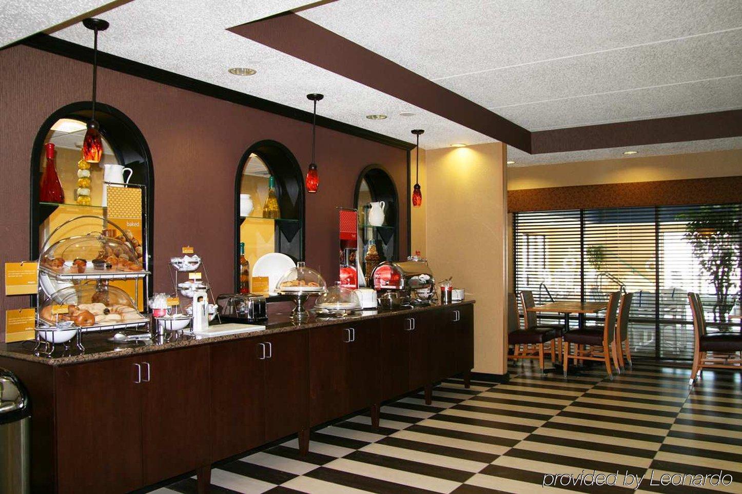 Spx Hotel Green Bay Restaurante foto